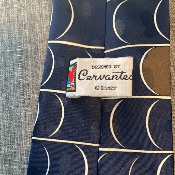 Disney Mickey Mouse Tie - Picture 2 of 3